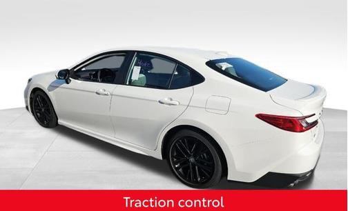 Ice Cap 2025 Toyota Camry SE
