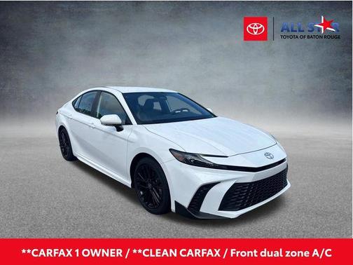 Ice Cap 2025 Toyota Camry SE