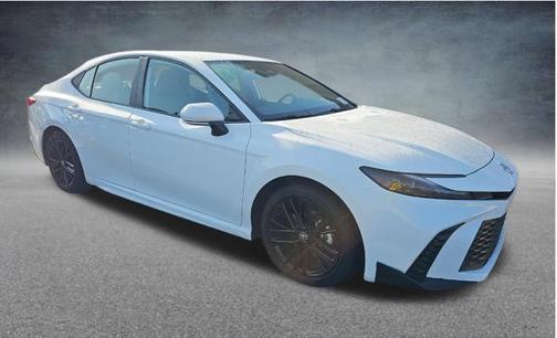 Ice Cap 2025 Toyota Camry SE