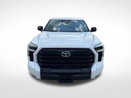 Ice Cap 2024 Toyota Tundra SR5