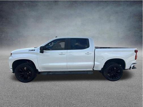 Iridescent Pearl Tricoat 2021 Chevrolet Silverado 1500 RST