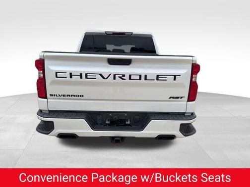Iridescent Pearl Tricoat 2021 Chevrolet Silverado 1500 RST