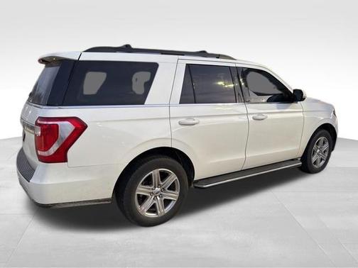 Star White Metallic Tri-Coat 2020 Ford Expedition XLT