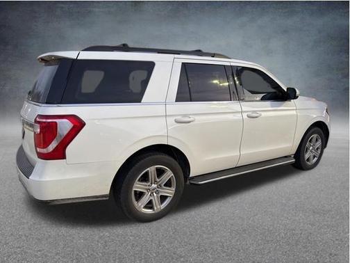 Star White Metallic Tri-Coat 2020 Ford Expedition XLT