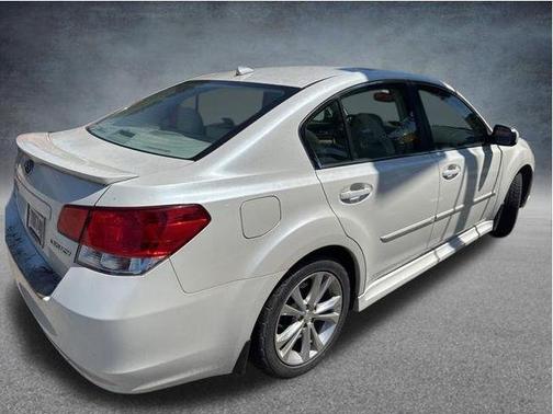 Satin White Pearl 2014 Subaru Legacy Limited