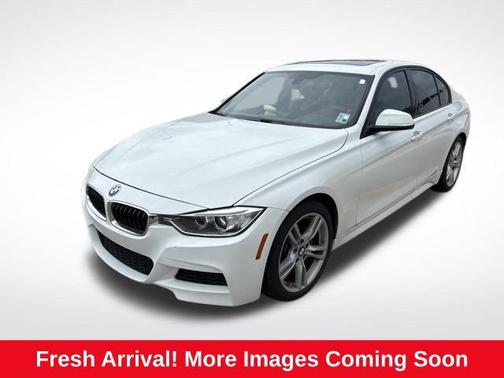 Alpine White 2013 BMW 335 335i