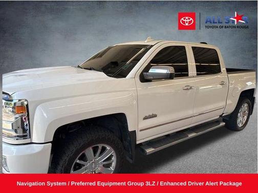 Iridescent Pearl Tricoat 2017 Chevrolet Silverado 1500 High Country