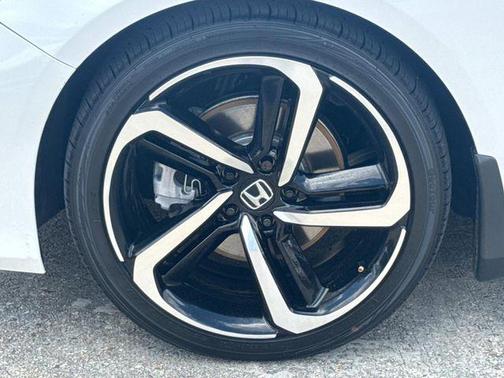 Platinum White Pearl 2022 Honda Accord Sport 1.5T