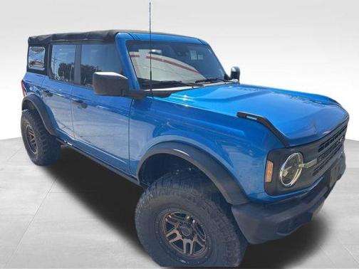 2021 Ford Bronco Base
