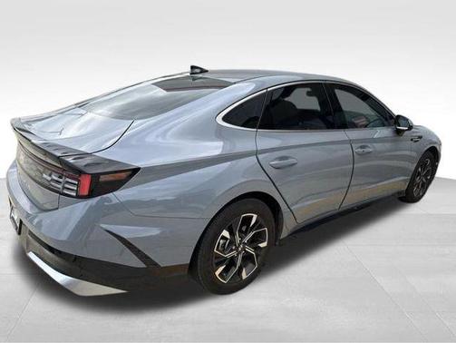Transmission Blue 2025 Hyundai SONATA SEL