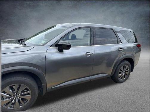 Gun Metallic 2023 Nissan Pathfinder S FWD