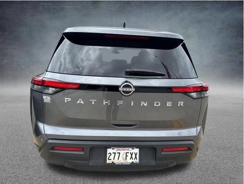 Gun Metallic 2023 Nissan Pathfinder S FWD