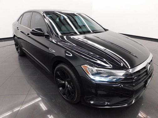 2019 Volkswagen Jetta 1.4T R-Line