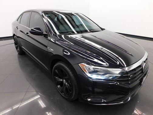 2019 Volkswagen Jetta 1.4T R-Line