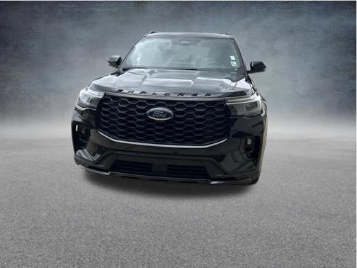 Black Metallic 2025 Ford Explorer ST-Line