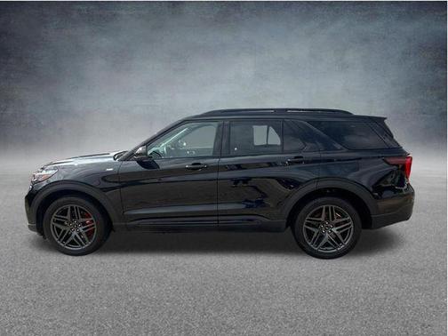 Black Metallic 2025 Ford Explorer ST-Line