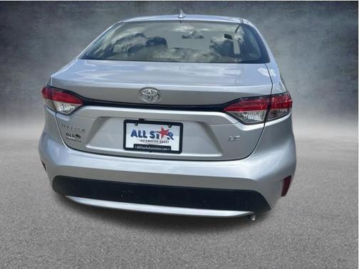 Classic Silver Metallic 2022 Toyota Corolla LE