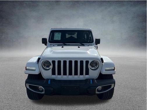 Bright White Clearcoat 2023 Jeep Wrangler 4xe Sahara