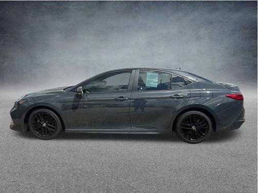 Underground 2025 Toyota Camry SE