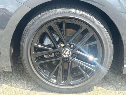 Underground 2025 Toyota Camry SE