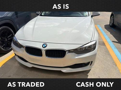 Alpine White 2015 BMW 320 i