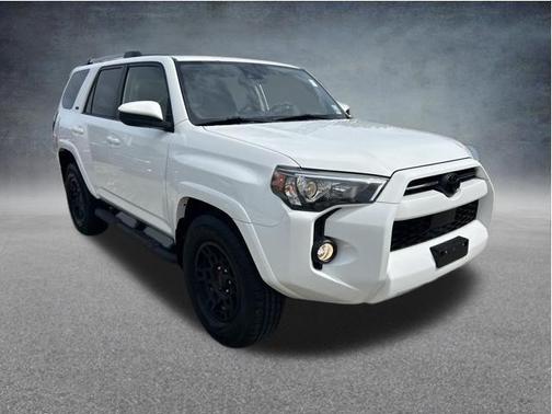 Super White 2020 Toyota 4Runner SR5