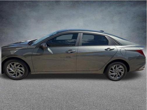 Amazon Gray 2024 Hyundai ELANTRA SEL