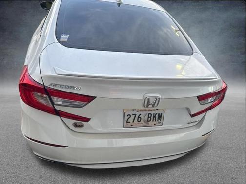 Platinum White Pearl 2018 Honda Accord Sport