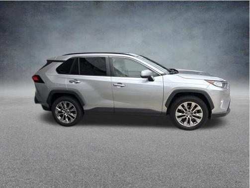 Silver Sky Metallic 2020 Toyota RAV4 XLE Premium