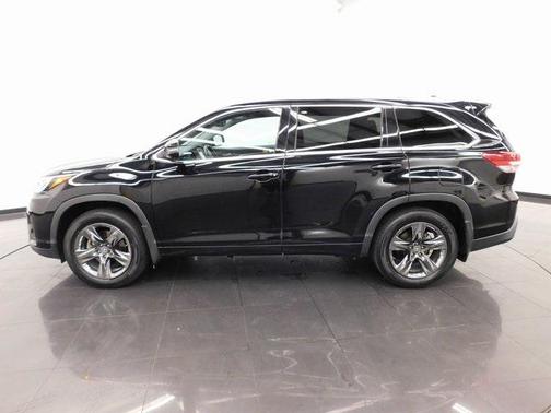 2018 Toyota Highlander Limited Platinum