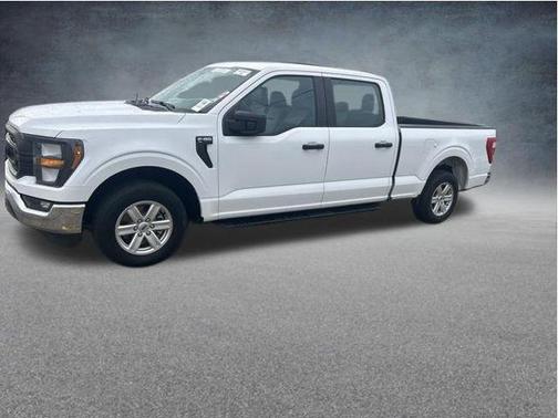 Oxford White 2023 Ford F-150 XL