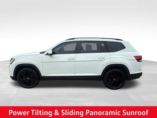 Pure White 2023 Volkswagen Atlas 3.6L SE w/Technology