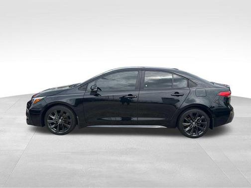Midnight Black Metallic 2024 Toyota Corolla SE