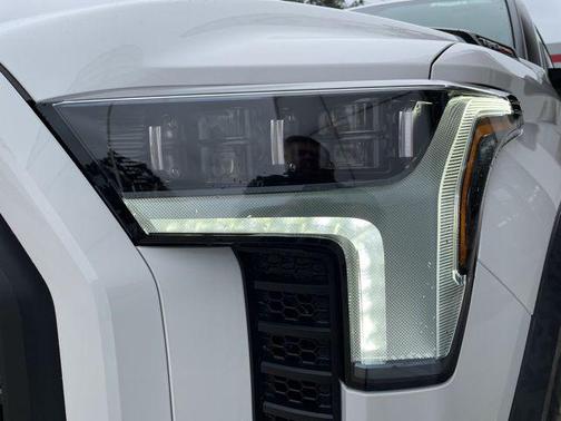 2026 Toyota Tundra Hybrid TRD Pro