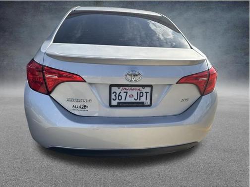 Classic Silver Metallic 2019 Toyota Corolla SE