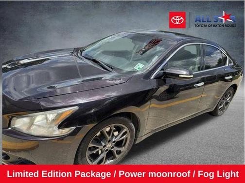Crimson Black Metallic 2014 Nissan Maxima S