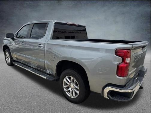 Sterling Gray Metallic 2023 Chevrolet Silverado 1500 LT