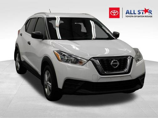 2019 Nissan Kicks S
