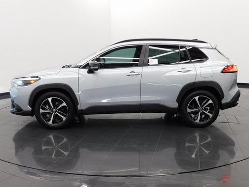 2025 Toyota Corolla Hybrid SE