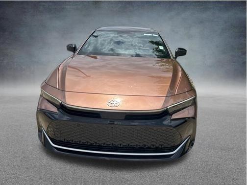 Bronze 2026 Toyota Crown Limited