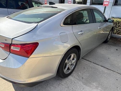 2017 Chevrolet Malibu 1LS