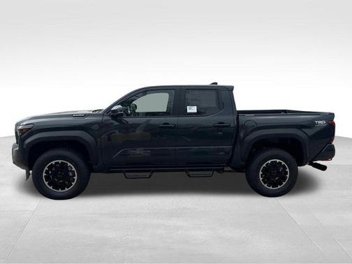 2026 Toyota Tacoma Hybrid TRD Off Road