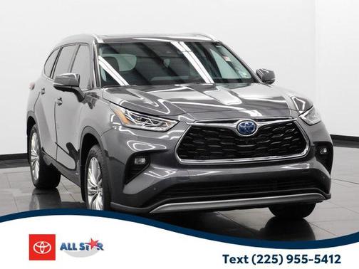 2024 Toyota Highlander Hybrid Platinum
