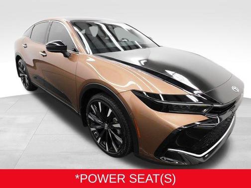 2023 Toyota Crown Platinum