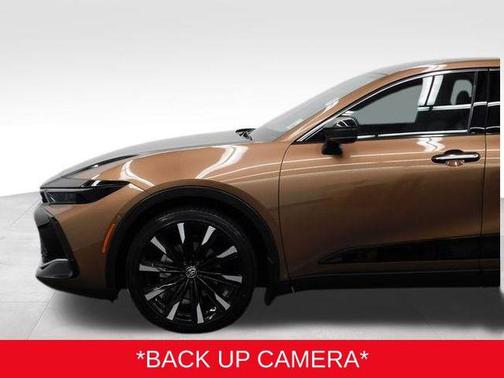 2023 Toyota Crown Platinum