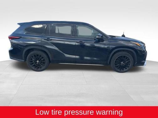 2024 Toyota Highlander XSE