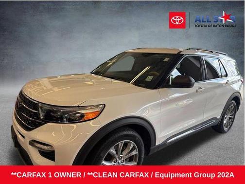 Star White Metallic Tri-Coat 2023 Ford Explorer XLT