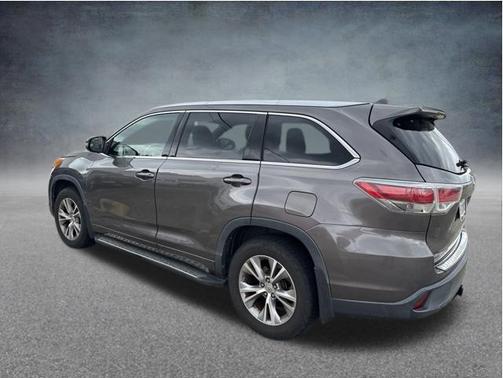 Predawn Gray Mica 2015 Toyota Highlander XLE