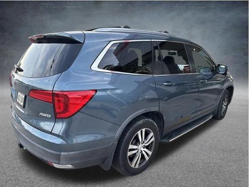 Steel Sapphire Metallic 2017 Honda Pilot EX-L