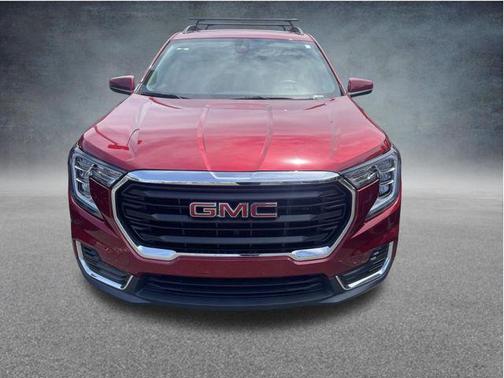 Cayenne Red Tintcoat 2022 GMC Terrain SLE